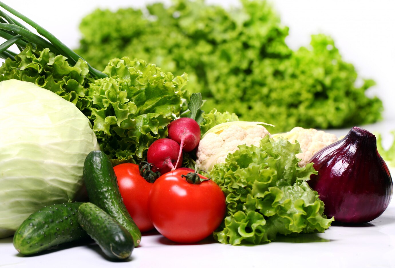 pile-fresh-vegetables_144627-17177 pile-fresh-vegetables_144627-17177